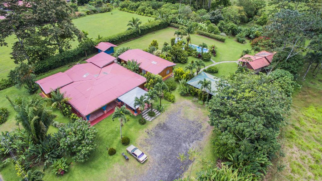 Hotel Tangara Arenal B&B La Fortuna Exterior foto