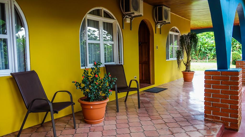 Hotel Tangara Arenal B&B La Fortuna Exterior foto