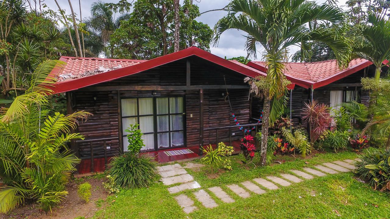 Hotel Tangara Arenal B&B La Fortuna Exterior foto